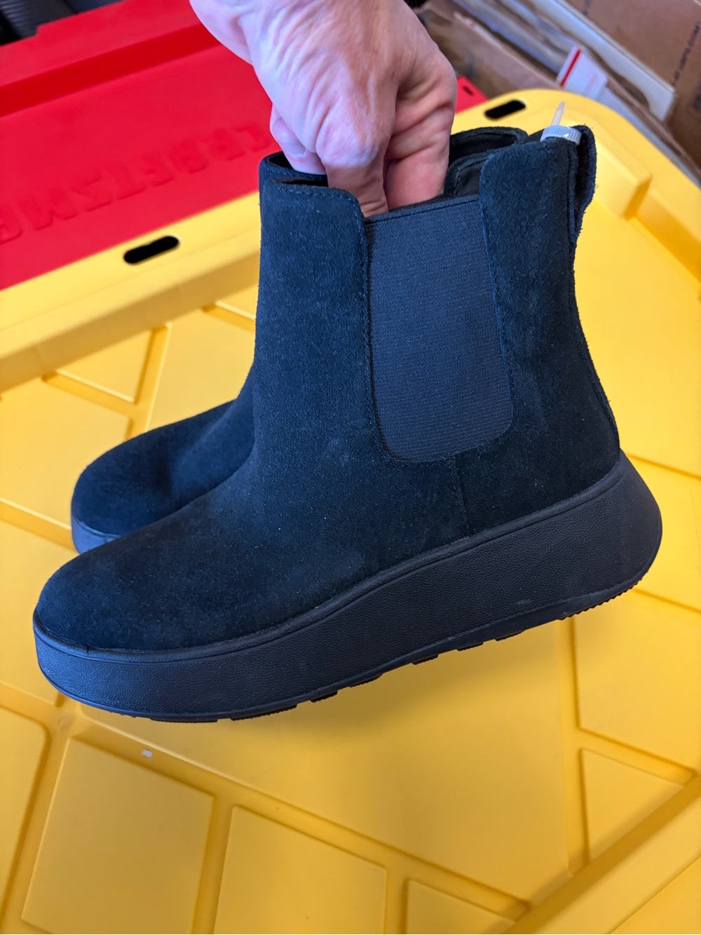 FitFlop F-Mode Suede Flatform Chelsea Boots Black size 7 New with tags